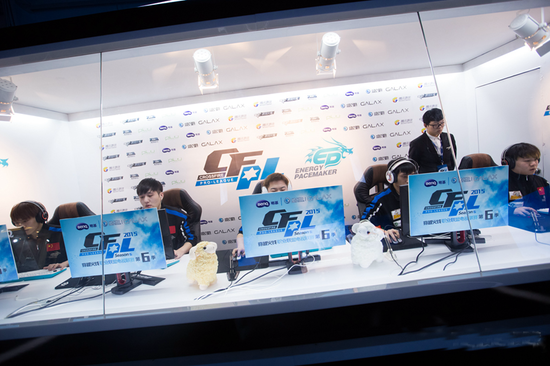 堅持侵略性 堅持侵略性