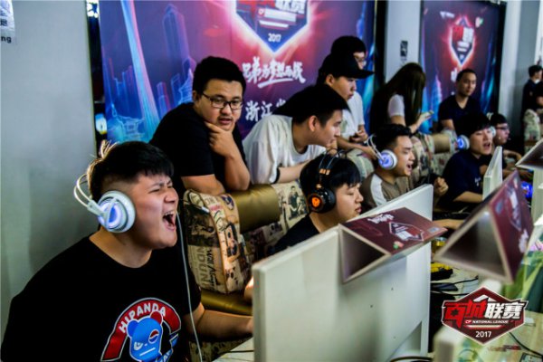 一方面未来 一方面未来