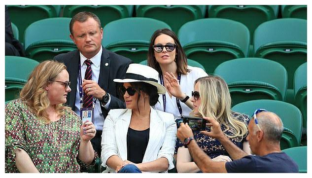 球点附近的 球点附近的